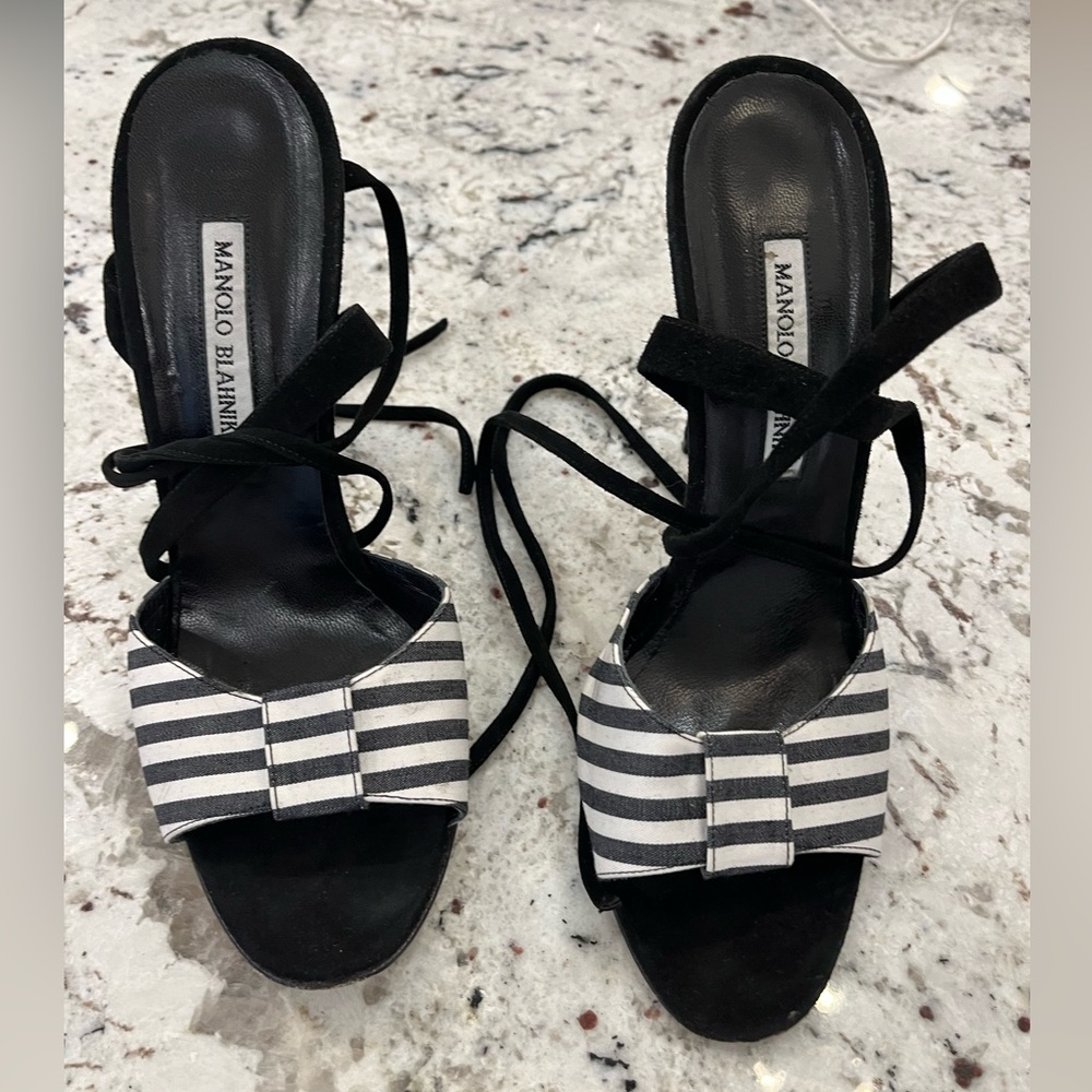 Manolo Blahnik Heels Sandals Ankle Straps Suede Canvas Black White 39.5 US 9.5